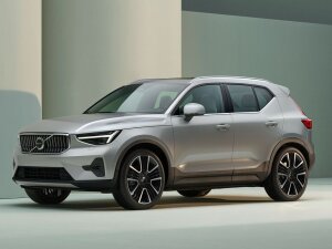 Volvo XC40: плановое обслуживание и замена масла
